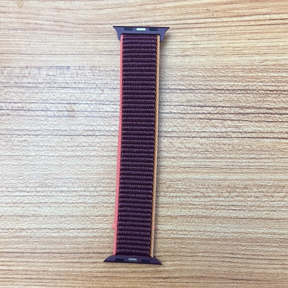 NEW[BAND] Plum Strap Loop For Apple Watch - Picture 2 of 5